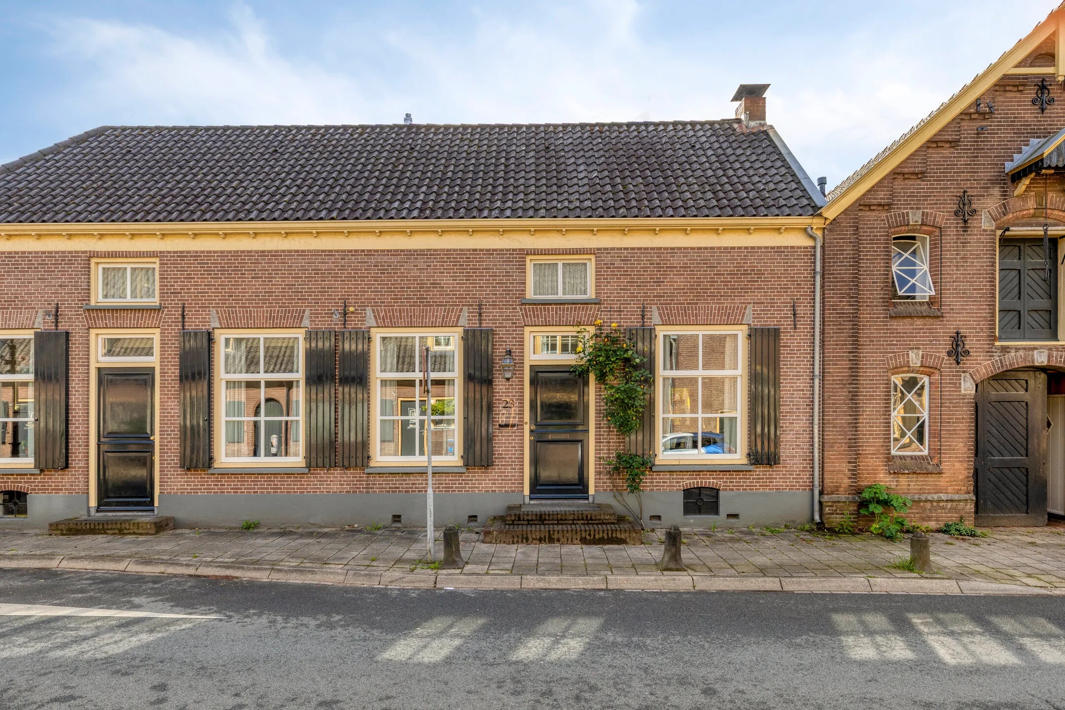 Geschakelde woning Dorpsstraat LK 23 in Laag-Keppel