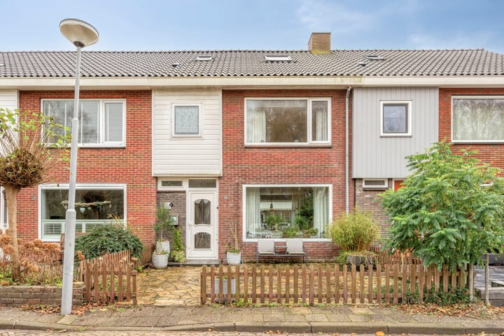 Tussenwoning Bellinistraat 68 in Heemskerk