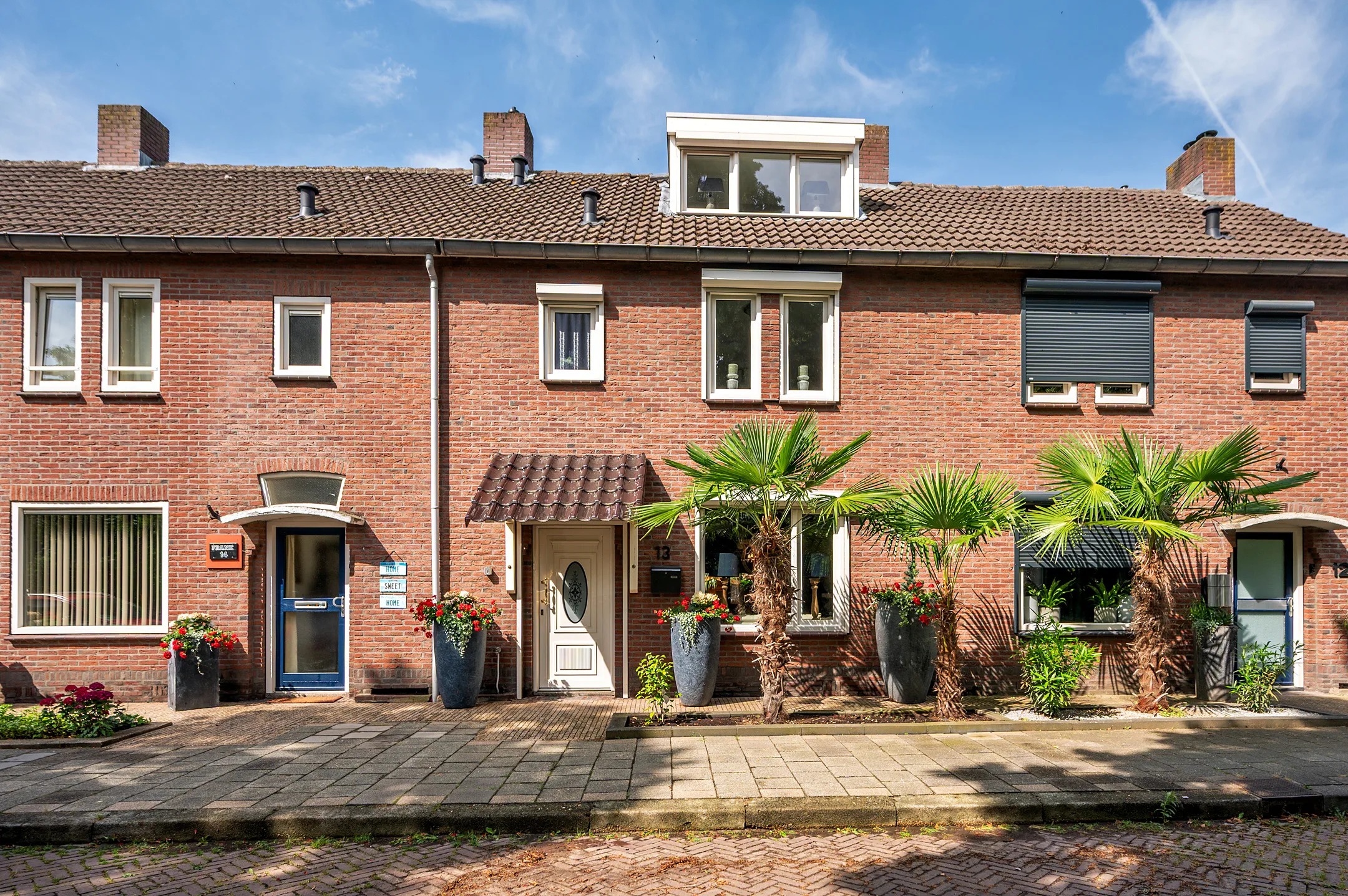 Tussenwoning Burgemeester d'Olnestraat 13 in Venlo