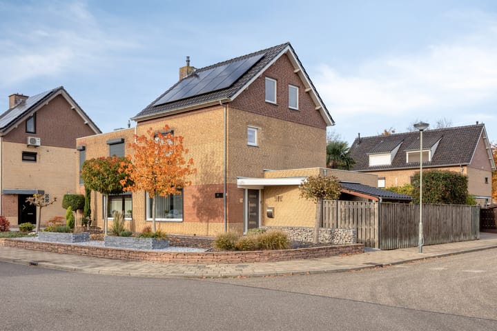 Halfvrijstaande woning Langhaagweg 12 in Stein