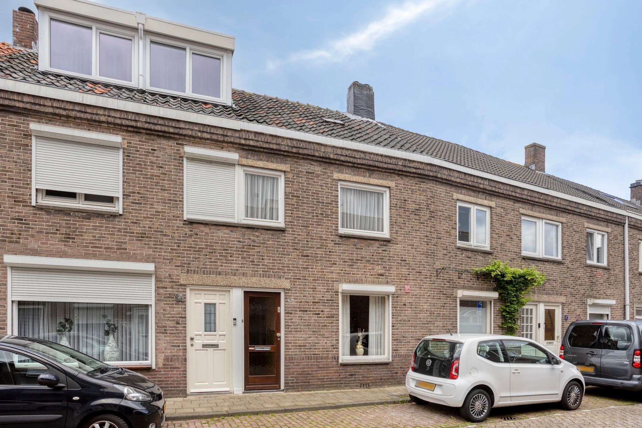 Tussenwoning Van Alkemadestraat 16 in Tilburg