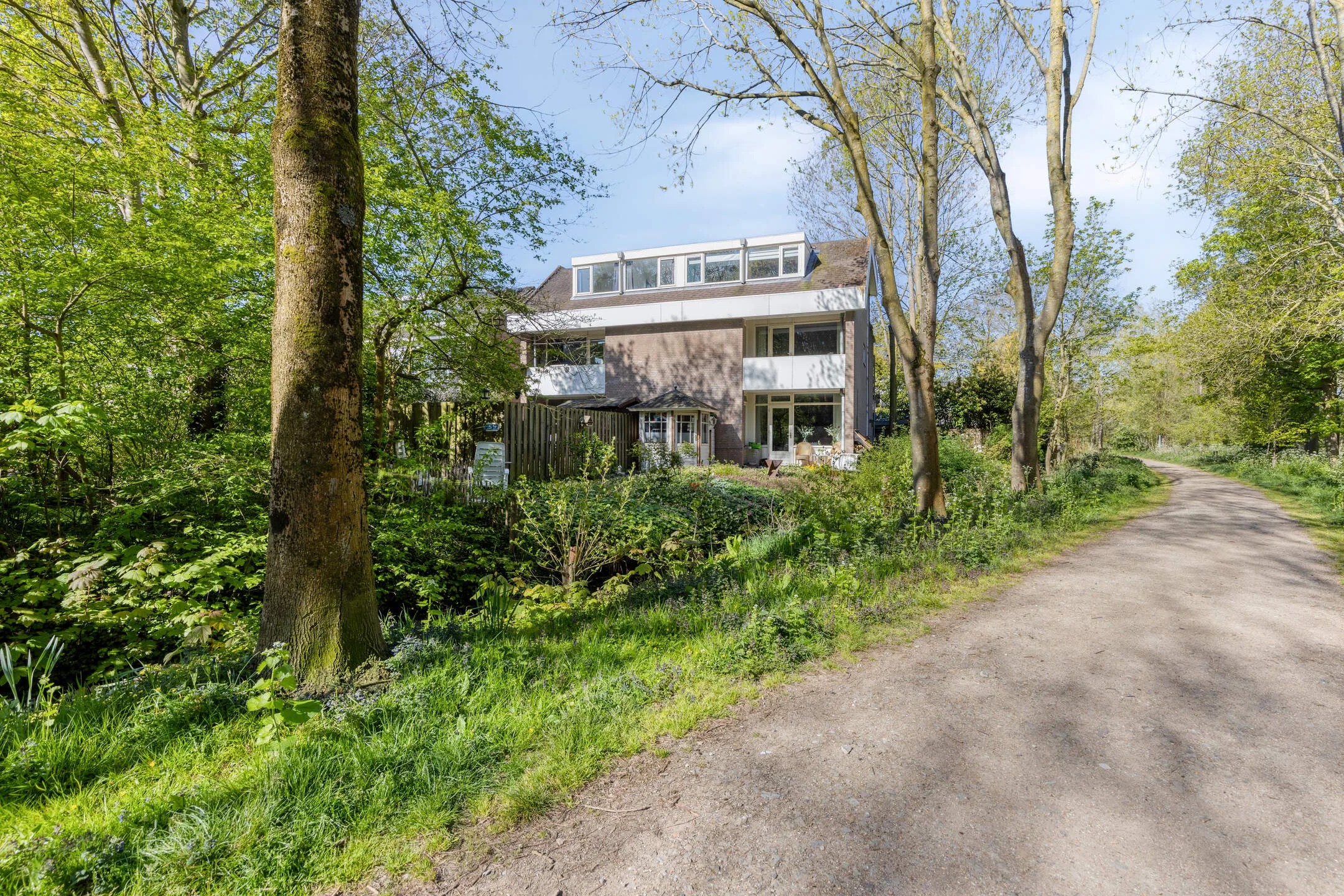 Portiekflat Kloosterwei 249 in Warmond