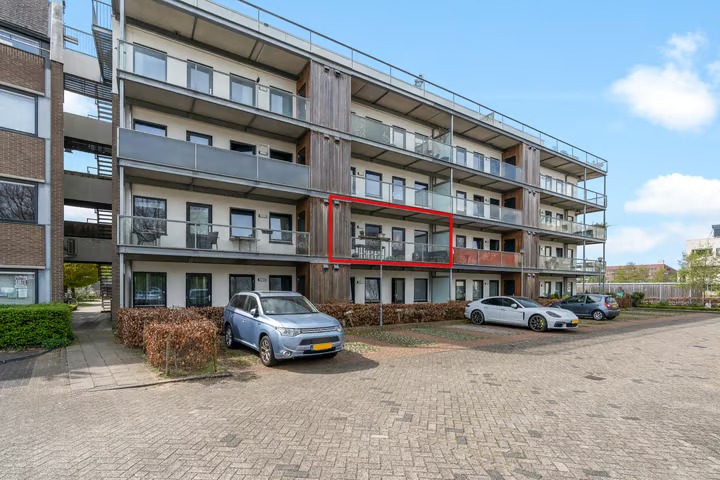 Galerijflat Standerdmolen 8 a108 in Houten