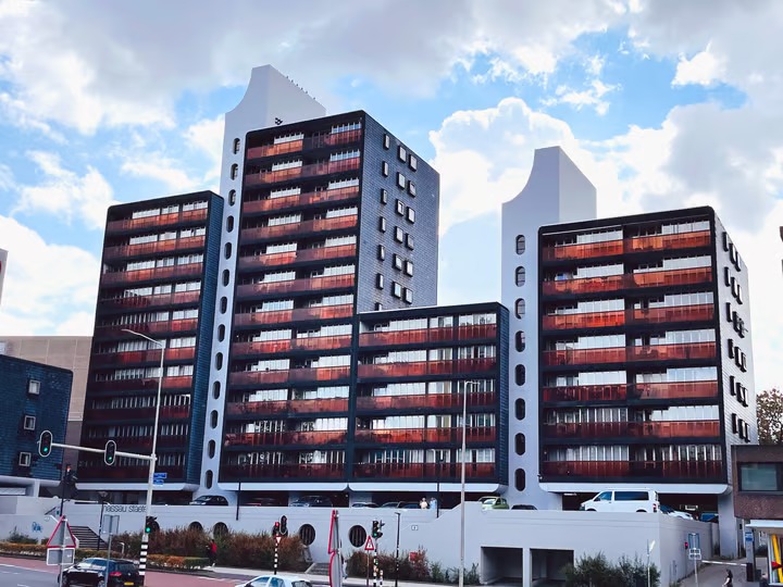 Portiekflat Burg. Hustinxstraat 140 in Nijmegen