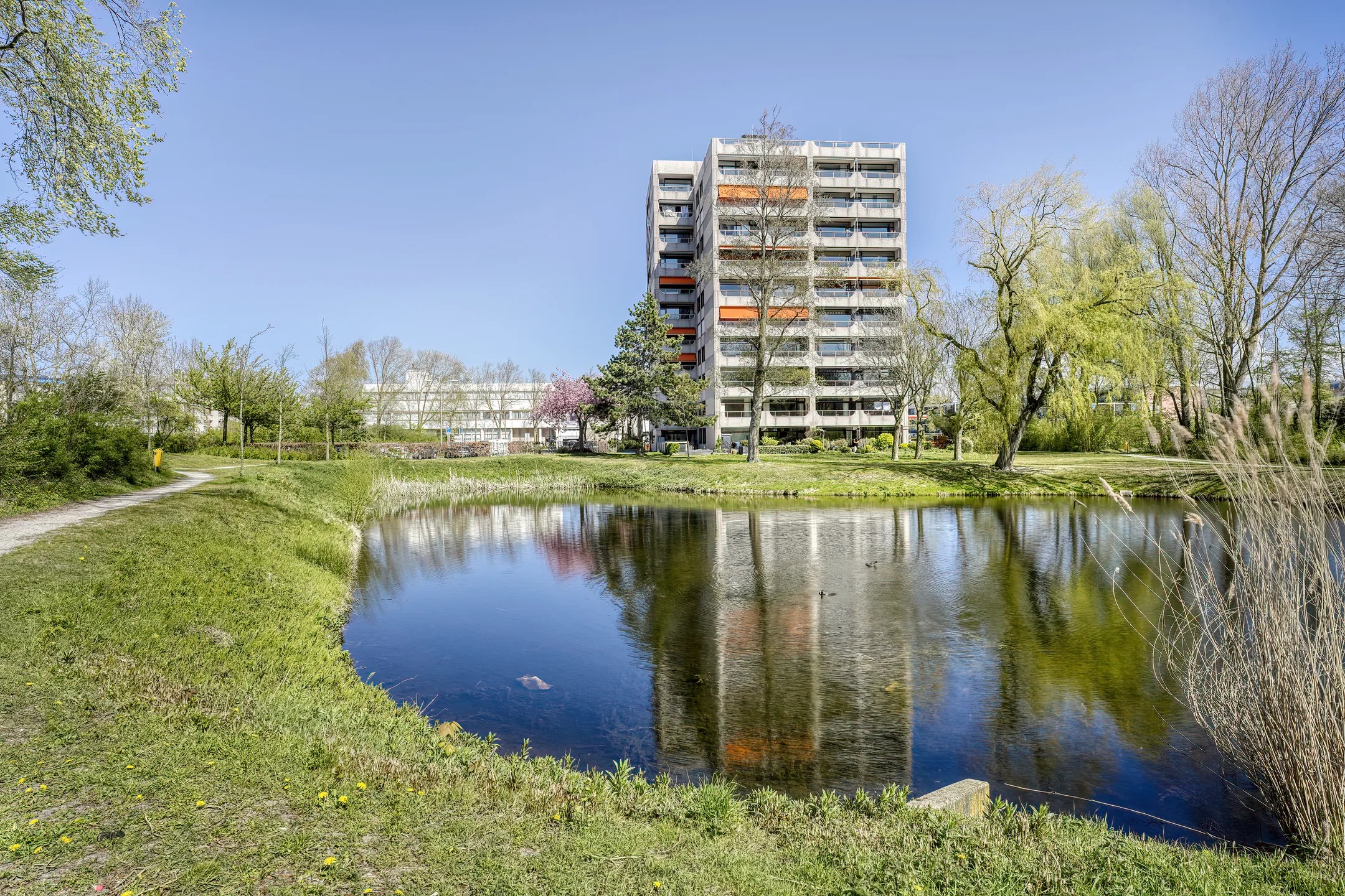 Portiekflat Piet Heinlaan 83 in Katwijk