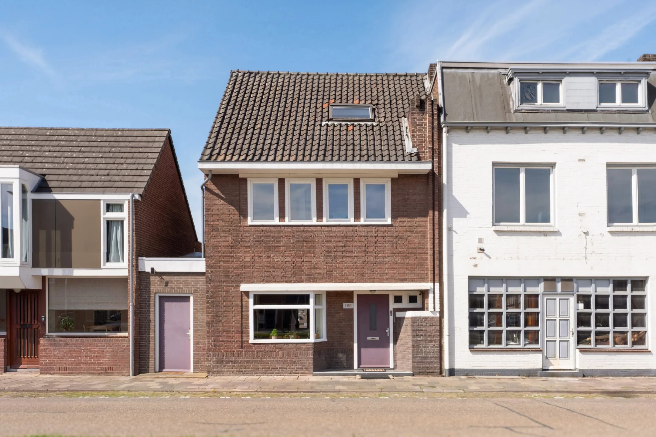 Halfvrijstaande woning Prins Hendriklaan 180 in Brunssum