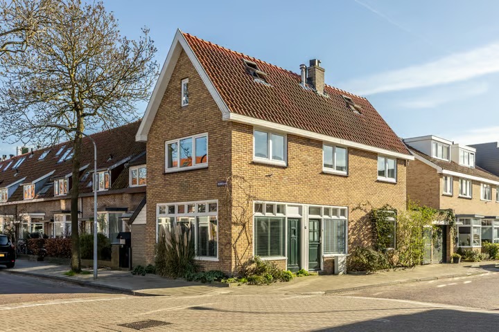 Hoekwoning Vinkenstraat 36 in Haarlem