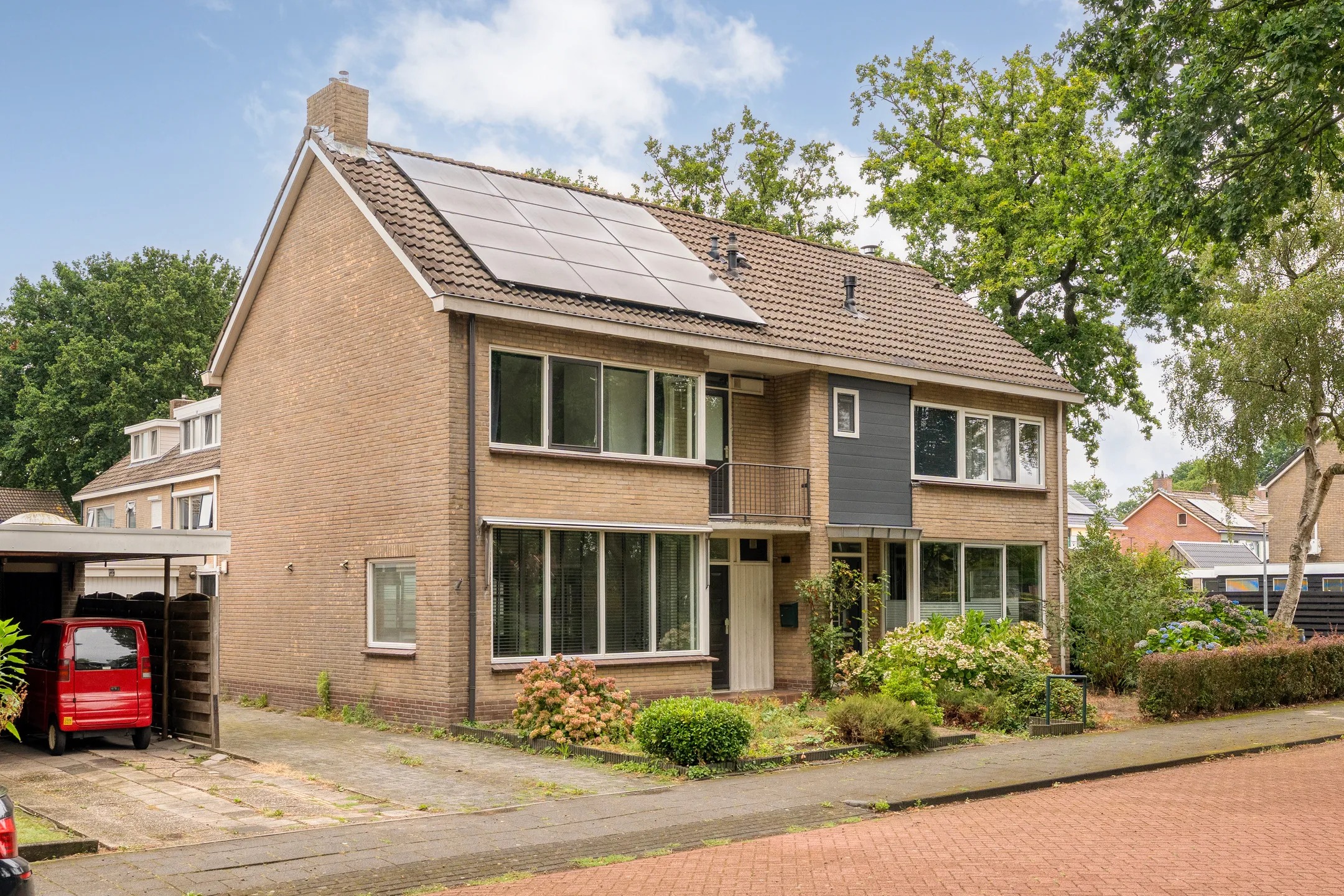 2-onder-1-kapwoning Zwaluwlaan 4 Beilen