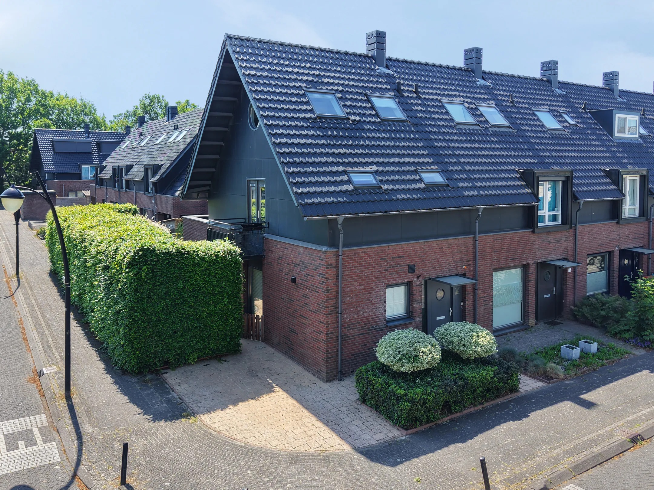 Hoekwoning Geulhemmerberg 13 in Amersfoort