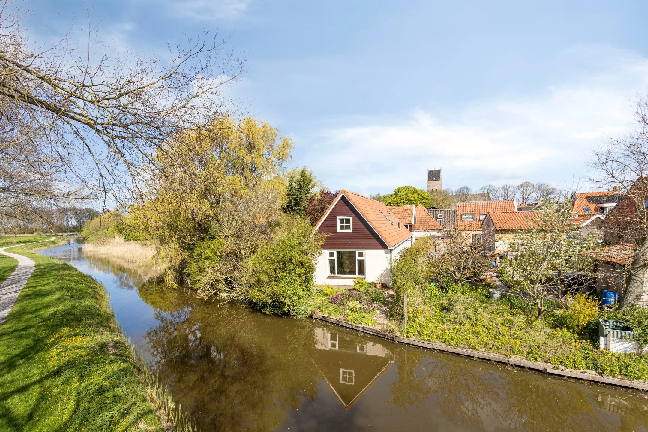 Vrijstaande woning De Kamp 14 in Pingjum