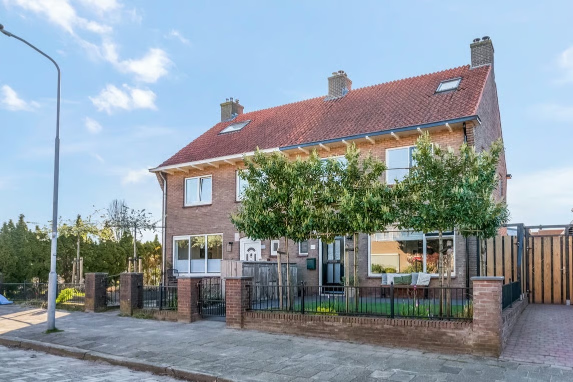 2-onder-1-kapwoning van Voorthuizenlaan 39 in Ede