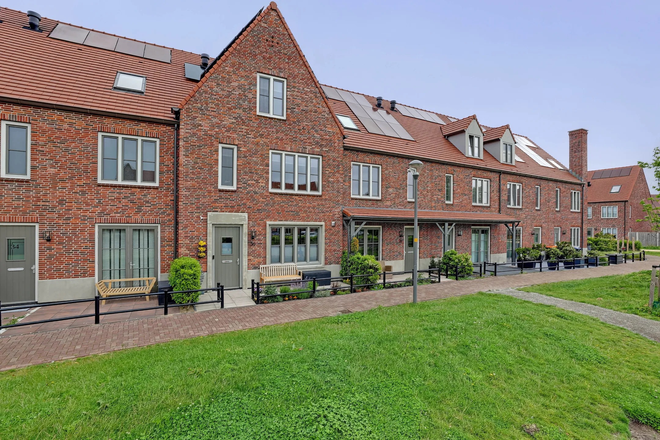 Tussenwoning Cederhout 36 Waddinxveen