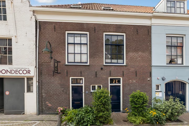 Tussenwoning Geuzenstraat 8 in Gouda