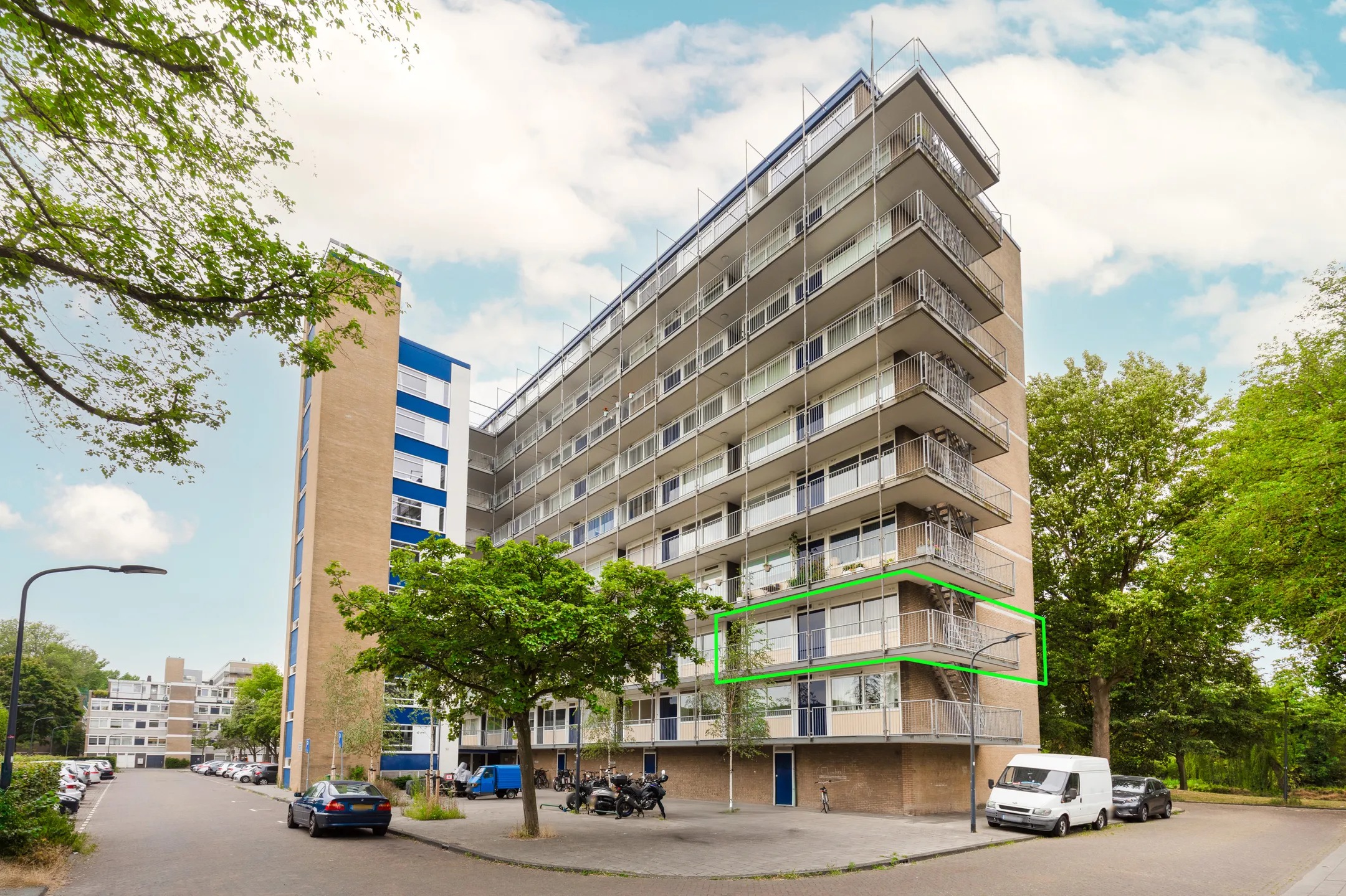 Galerijflat Engelandlaan 78 in Haarlem