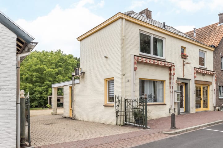 Halfvrijstaande woning Dorpstraat 35 in Noorbeek