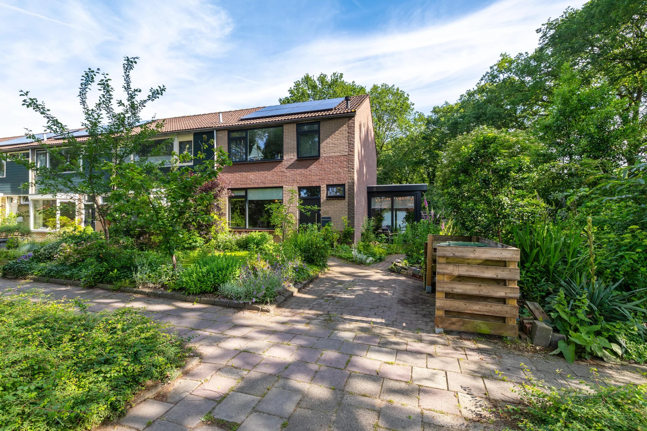 Hoekwoning Oude Dijk 36 in Zuidlaren