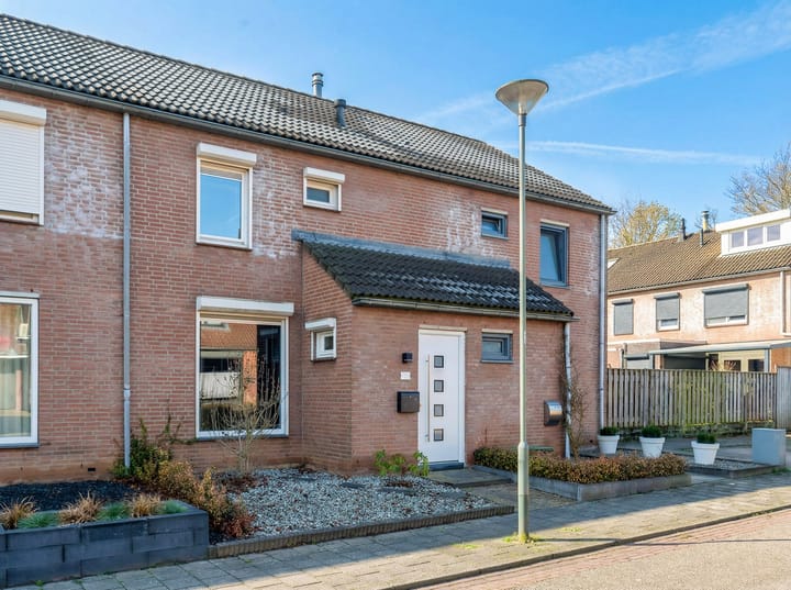 Tussenwoning Streekstraat 15 in Amstenrade