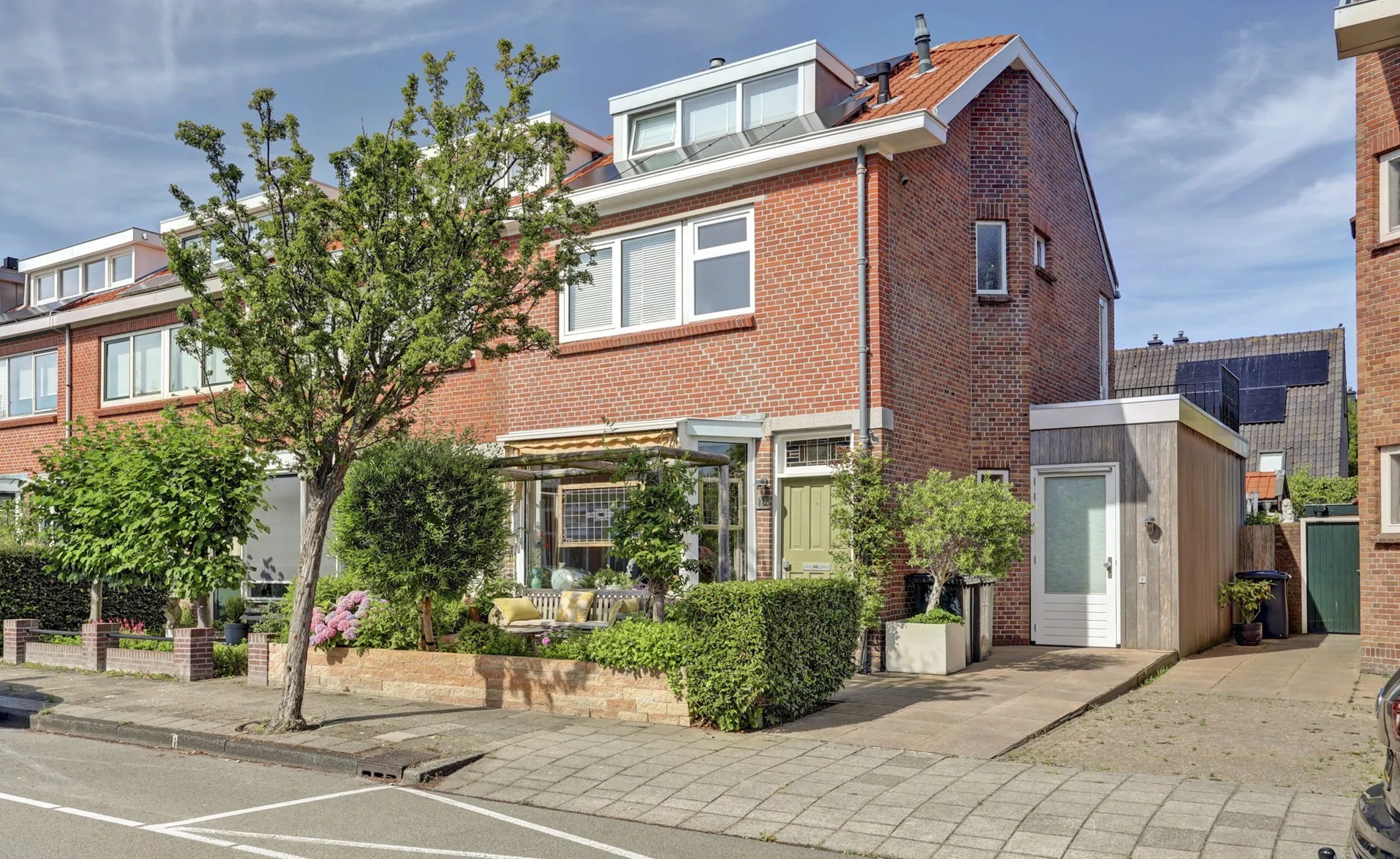 Hoekwoning Frederik Hendrikstraat 16 in Naaldwijk