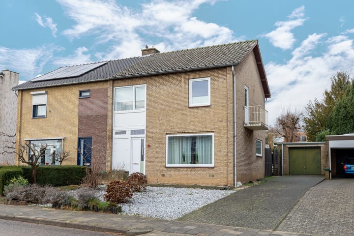 2-onder-1-kapwoning Nieuwenhofstraat 14 in Beek