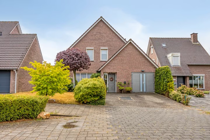 Vrijstaande woning Gaarstraat 62 in Born