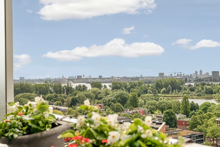 Bovenwoning IJdoornlaan 261 R1 in Amsterdam