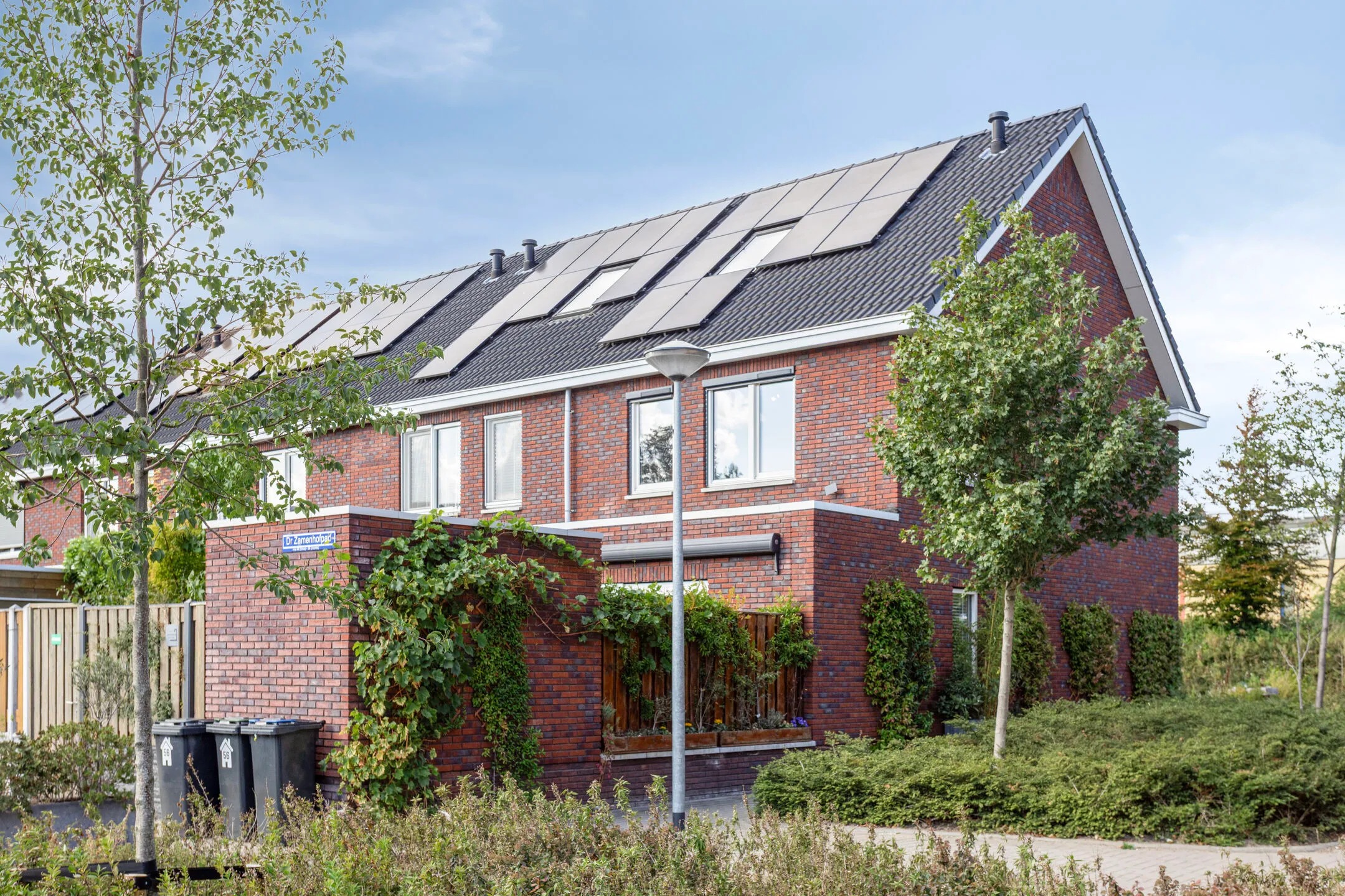 Tussenwoning Dr Zamenhofpad 56 in Schiedam