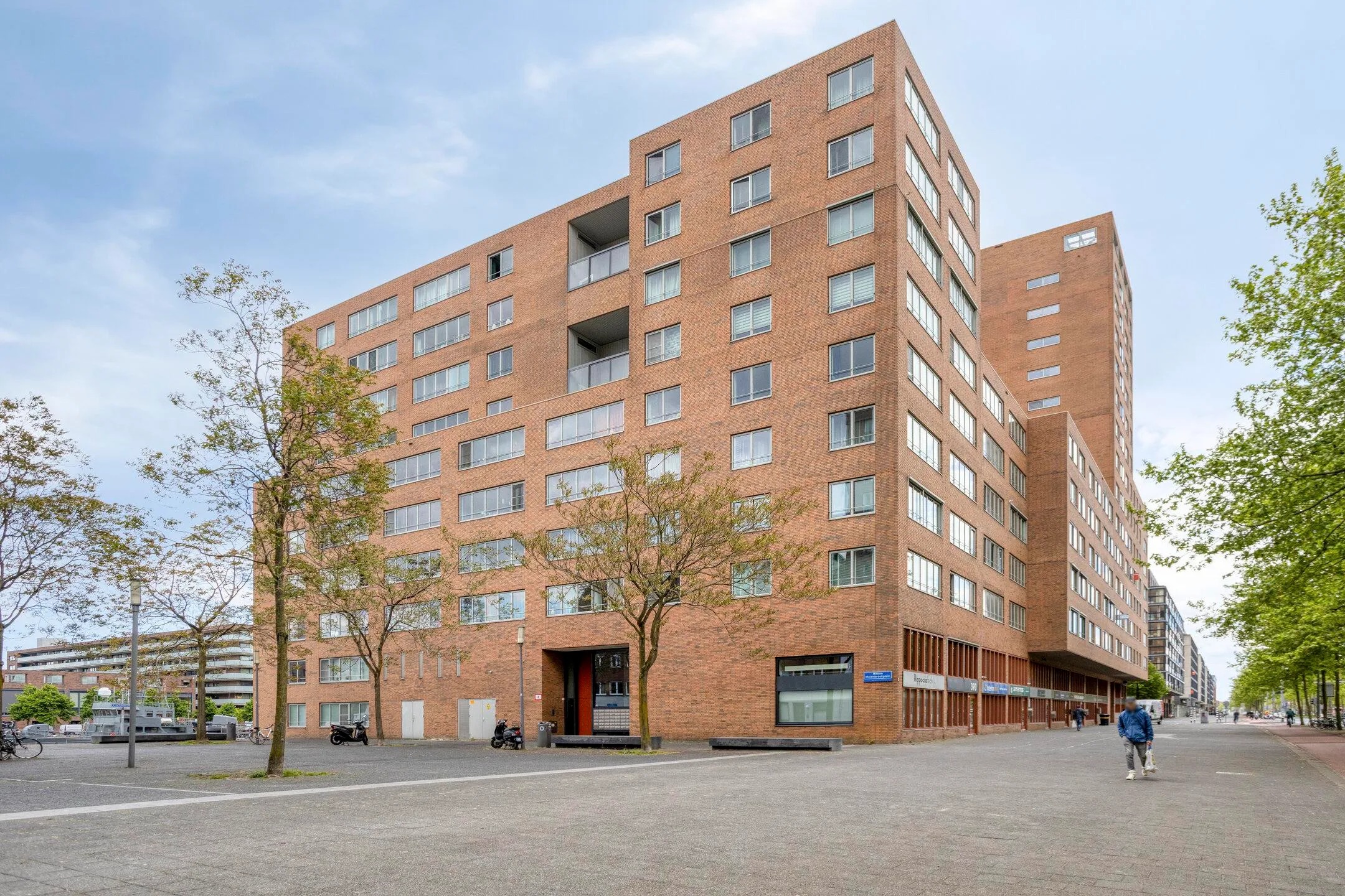 Galerijflat Willem Molenbroekplein 7 in Rotterdam