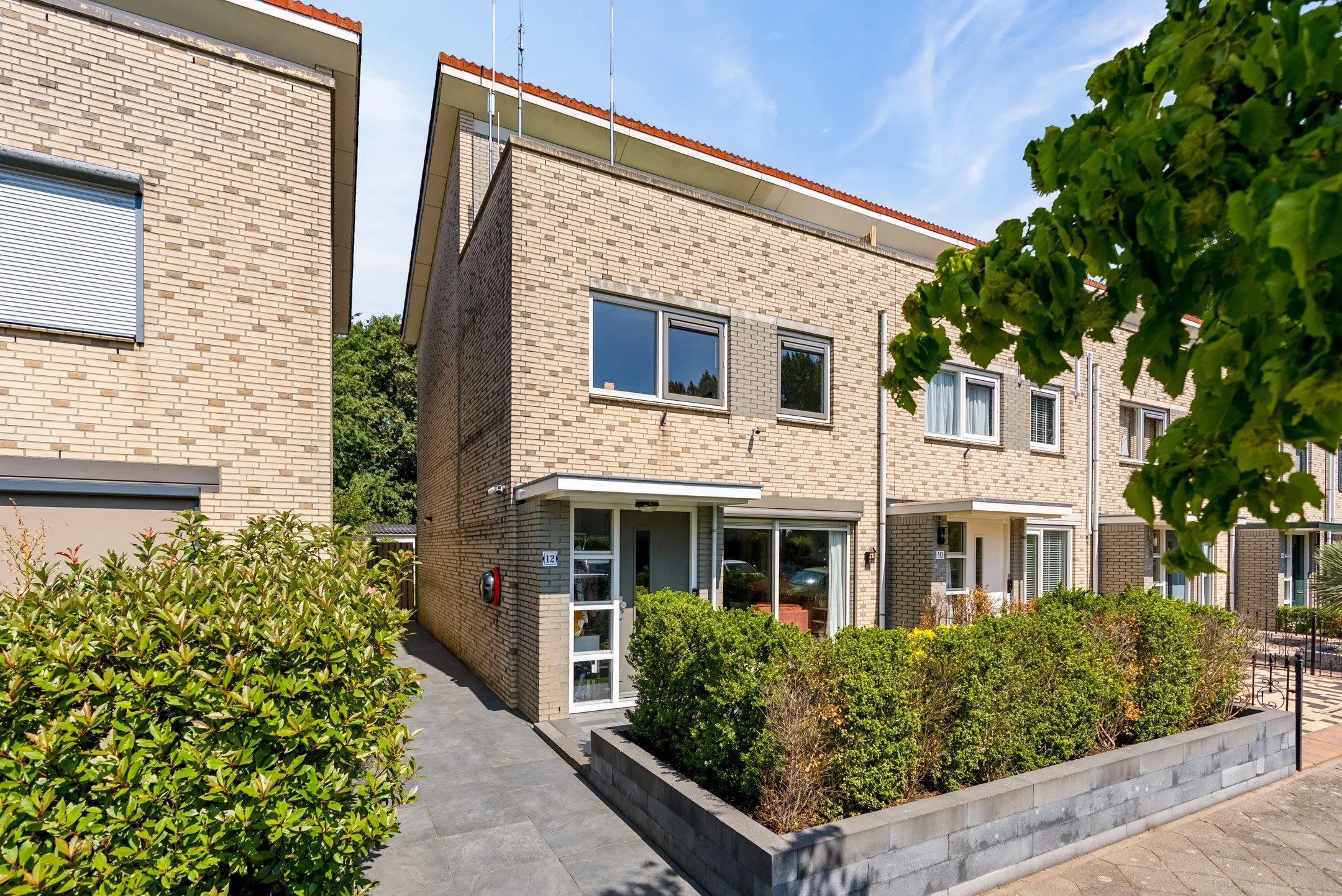 Hoekwoning Danslaan 12 in Almere