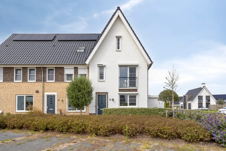 Eengezinswoning, hoekwoning Concordia 39 in Kruiningen