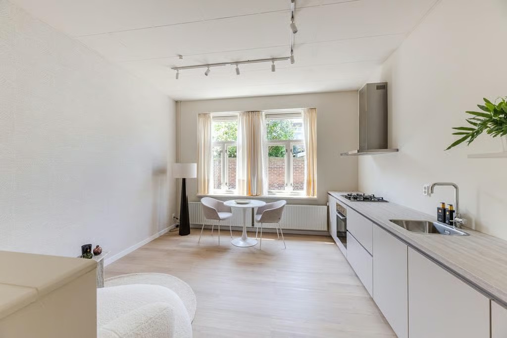 Portiekflat Roemerhof 13 Tilburg