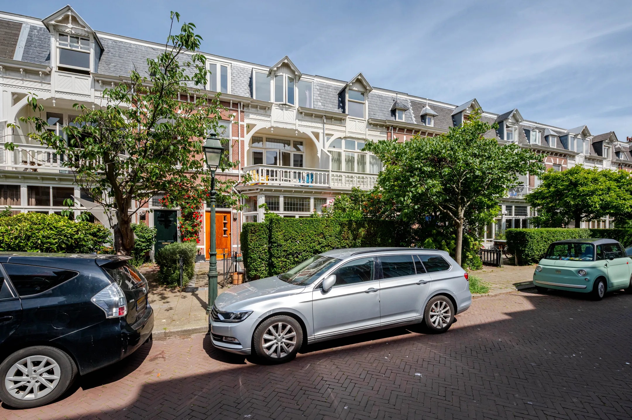 Tussenwoning Stephensonstraat 25 in Den Haag