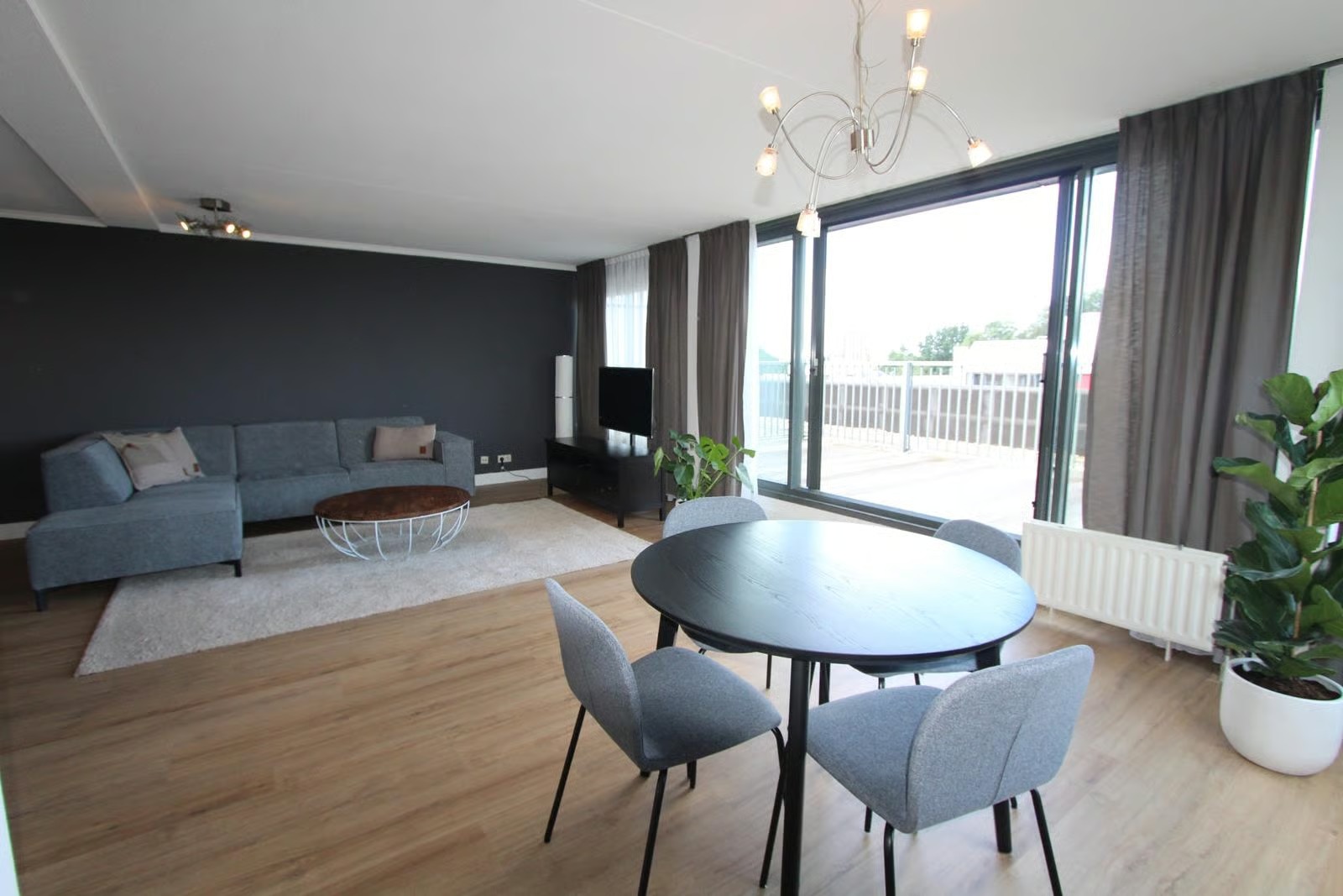 Bovenwoning Kamerlingh Onnesstraat 38 in Amstelveen