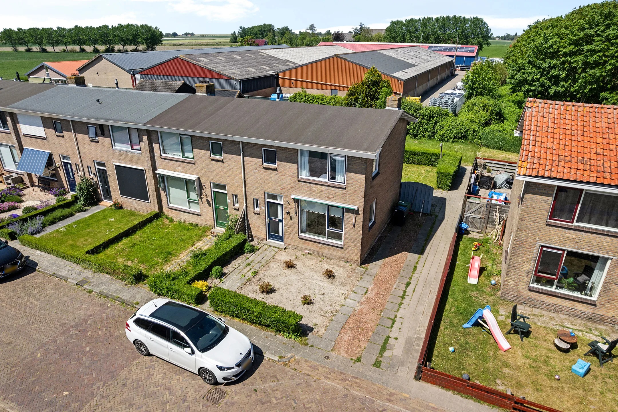 Hoekwoning Evert Sybesmastrjitte 22 in Tzummarum