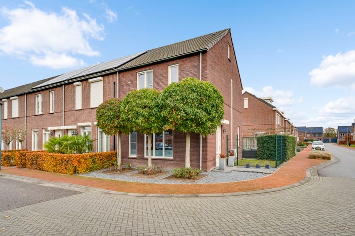 Hoekwoning De Groos 25 in Ell
