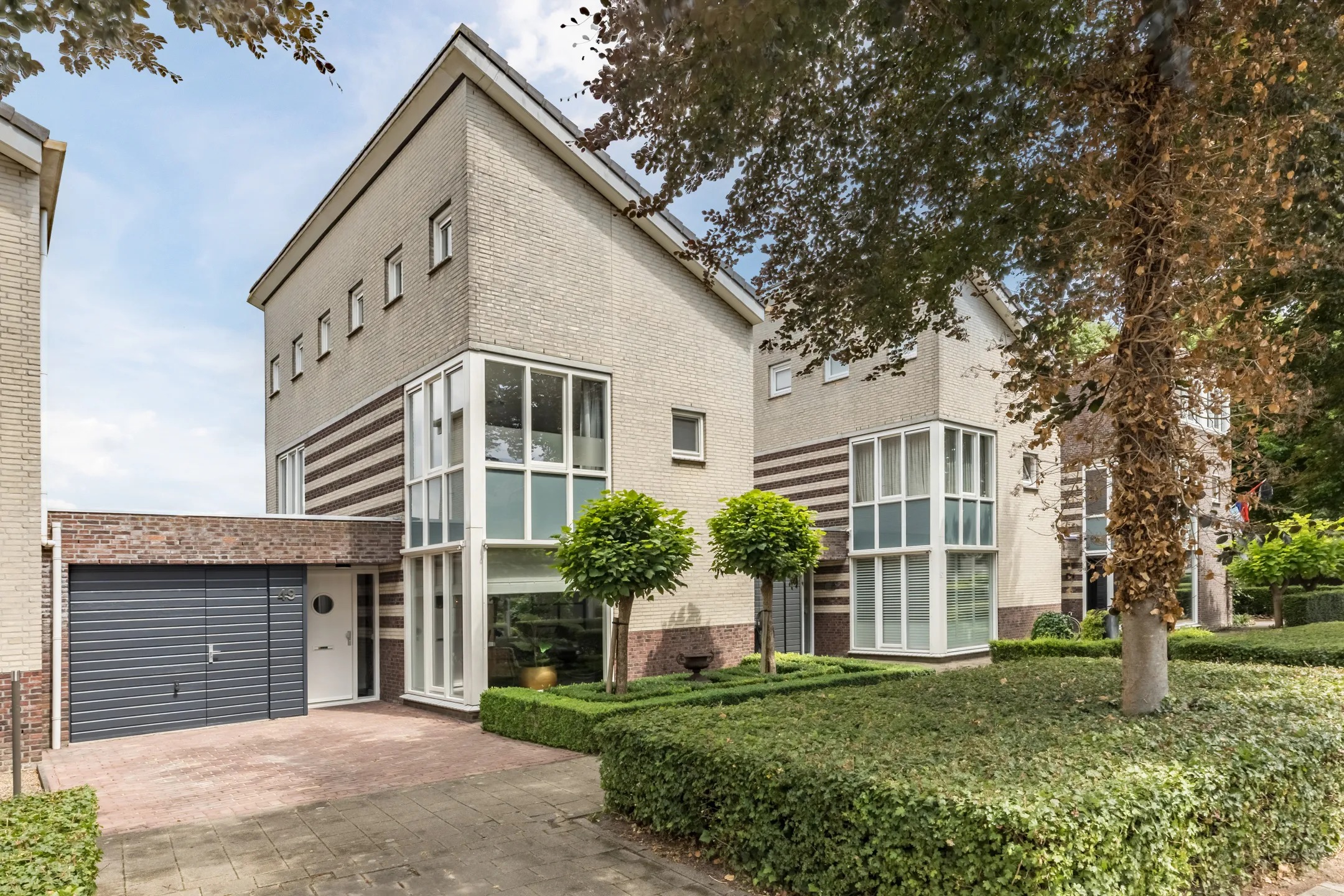Geschakelde woning Maasbommelstraat 49 Tilburg