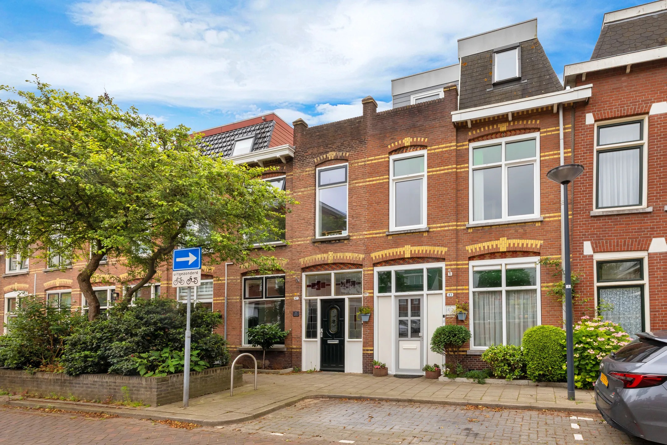 Tussenwoning Van Smaleveltstraat 43 in Schiedam
