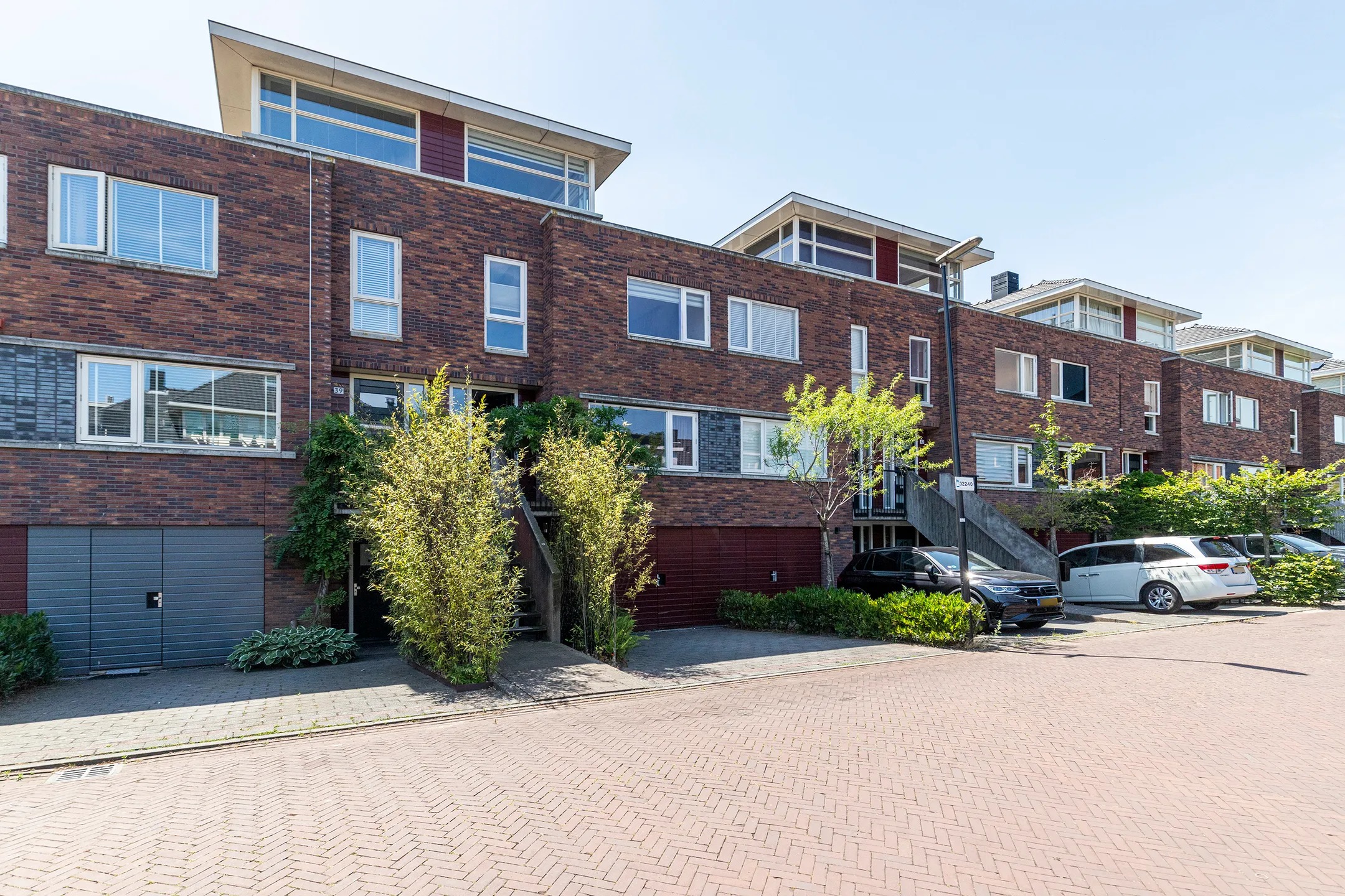 Tussenwoning (drive-in woning) Prunuskade 40 Rijswijk