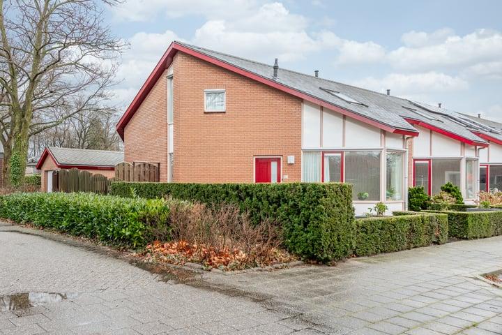Hoekwoning Gerard Doustraat 103 Voorthuizen