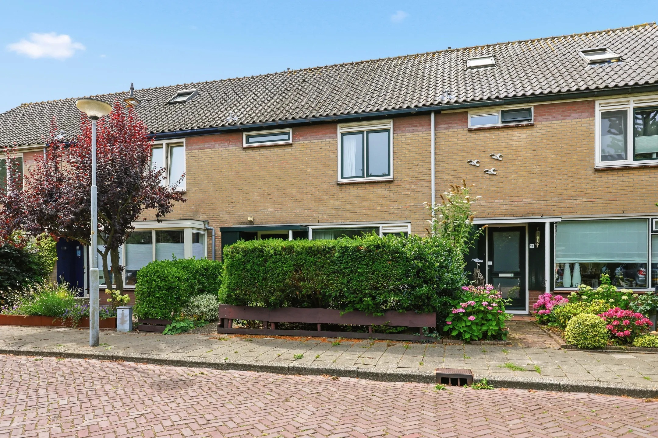 Tussenwoning Denemarkenstraat 16 in Heemskerk