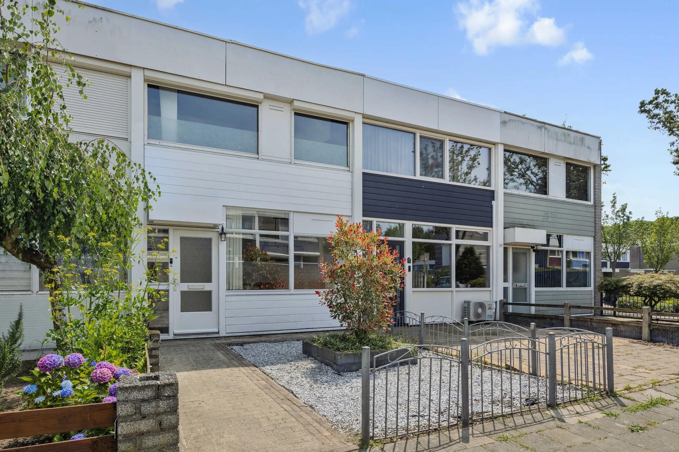 Tussenwoning Adonislaan 43 in Helmond