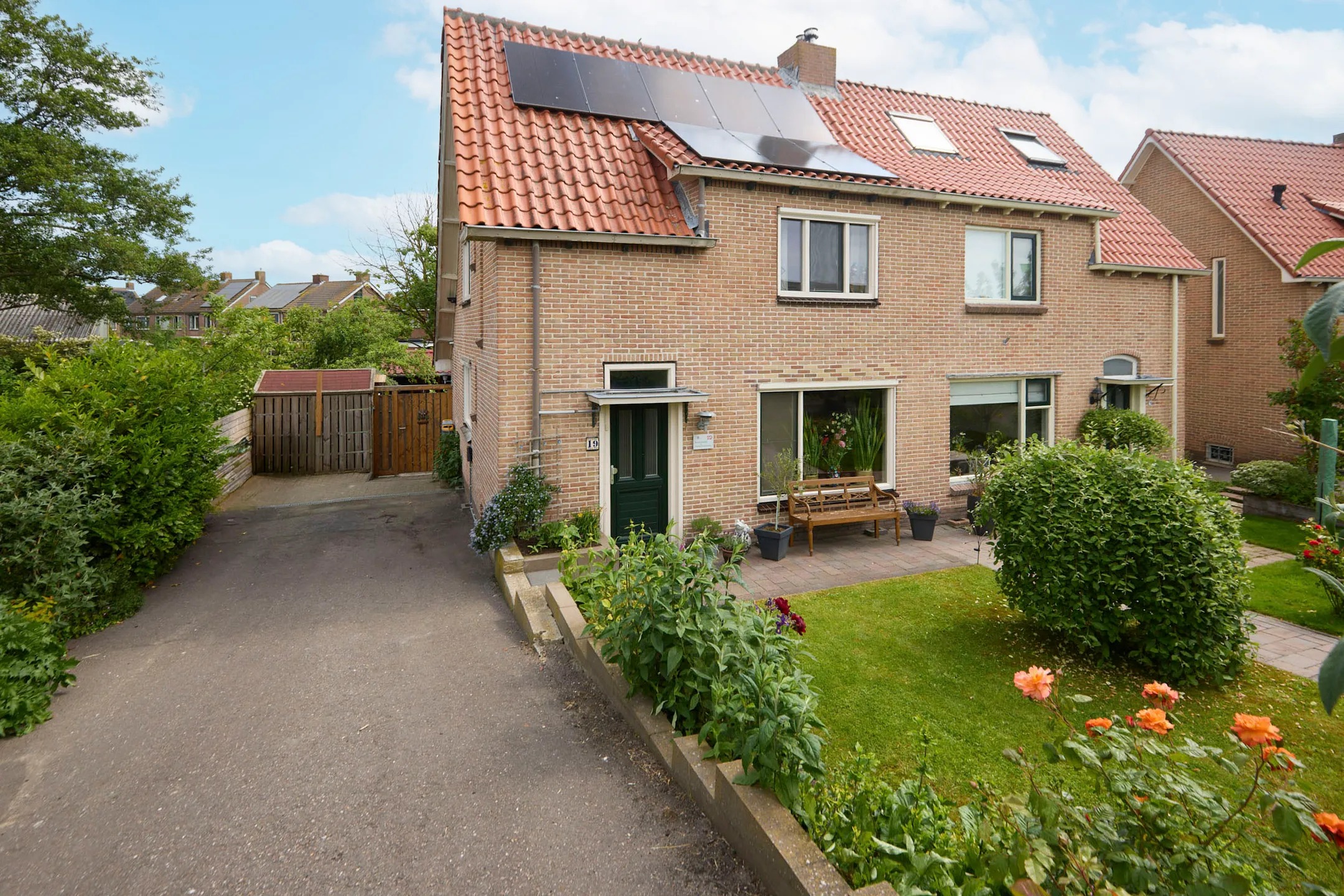 2-onder-1-kapwoning Dorpsweg 19 in Oudendijk