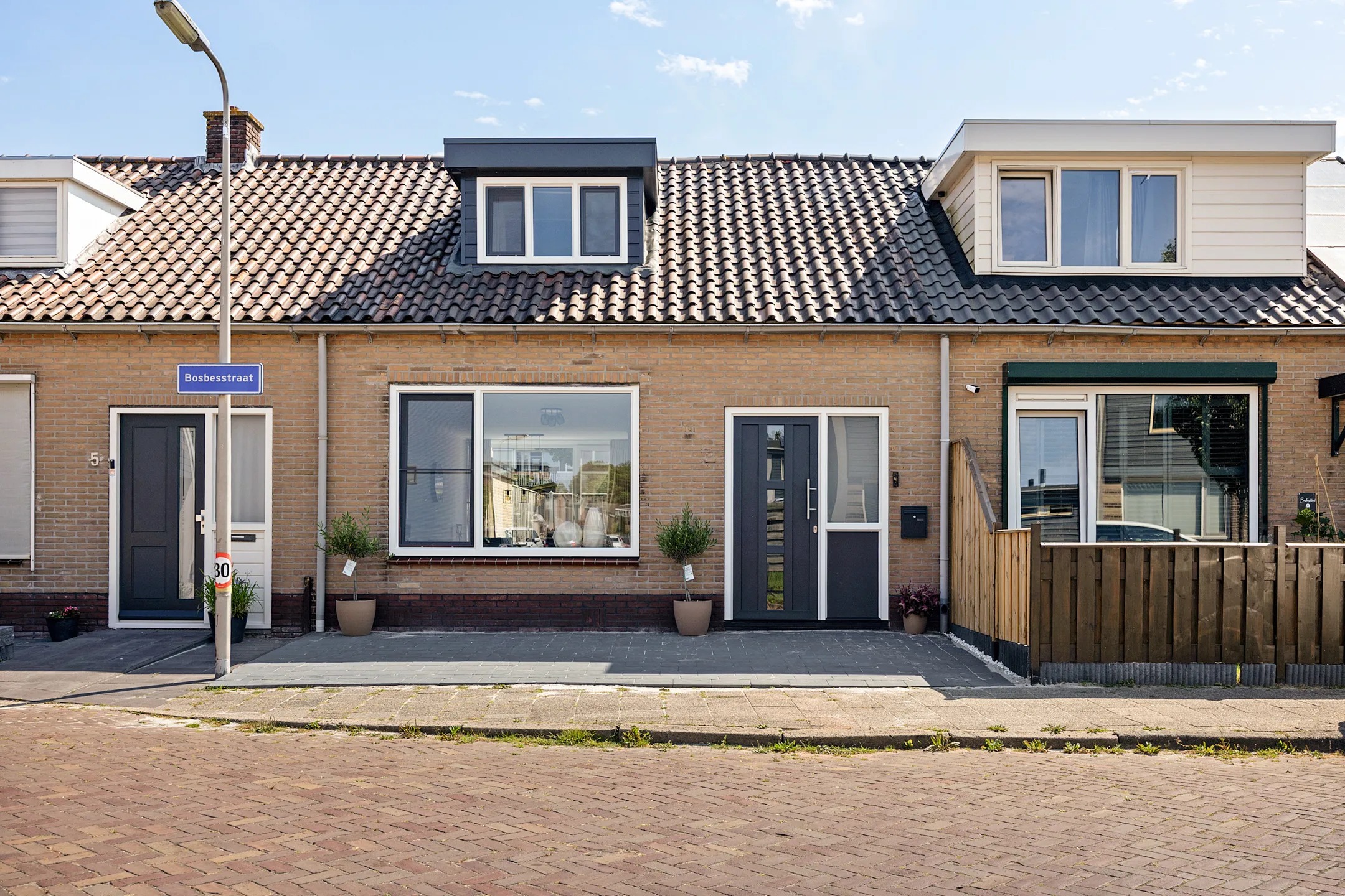 Tussenwoning Bosbesstraat 7 in Hoogeveen