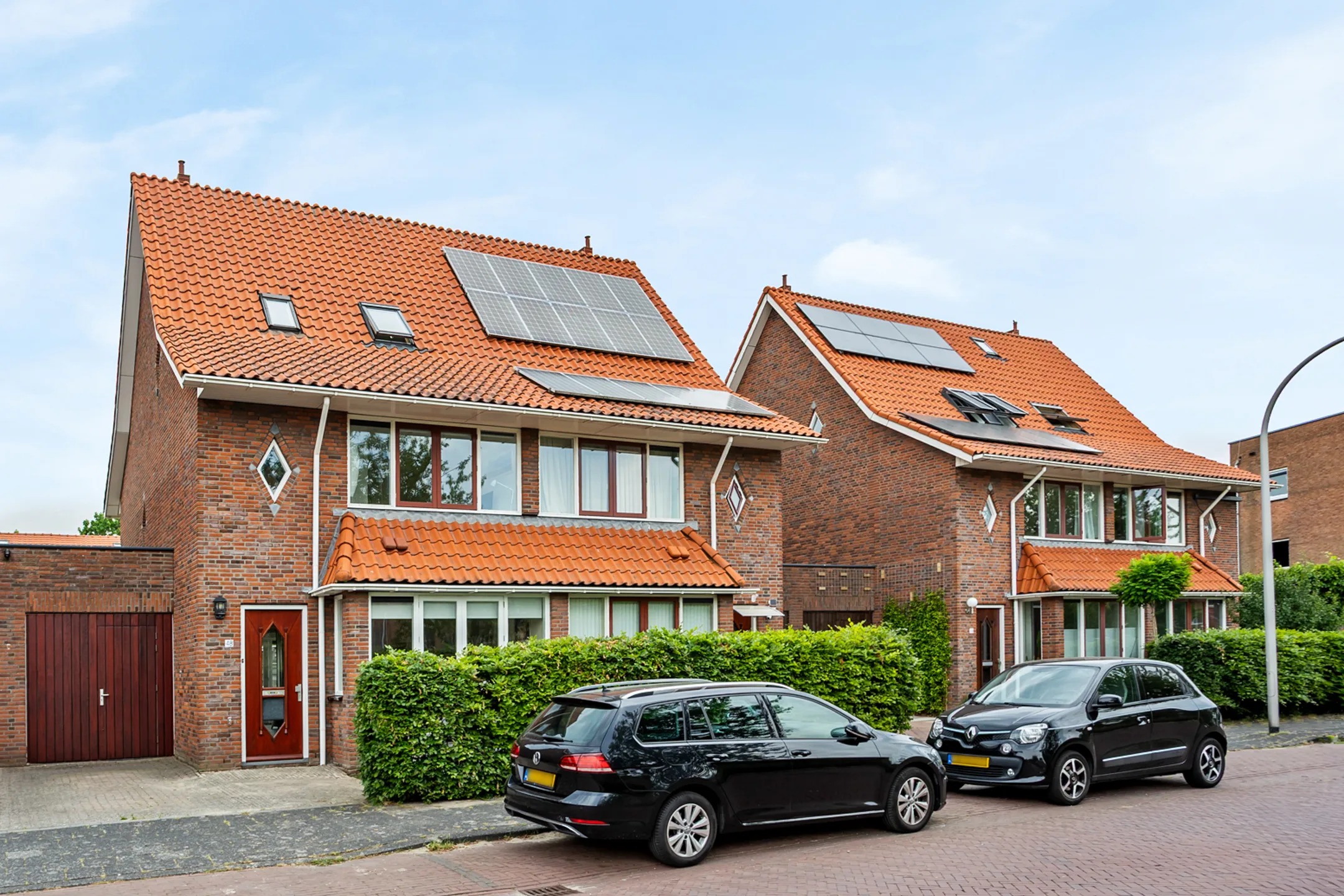 2-onder-1-kapwoning Gruttosingel 48 in Den Haag