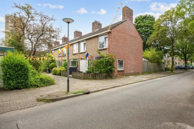 Tussenwoning Bosboom-Toussaintstraat 6 in Groningen