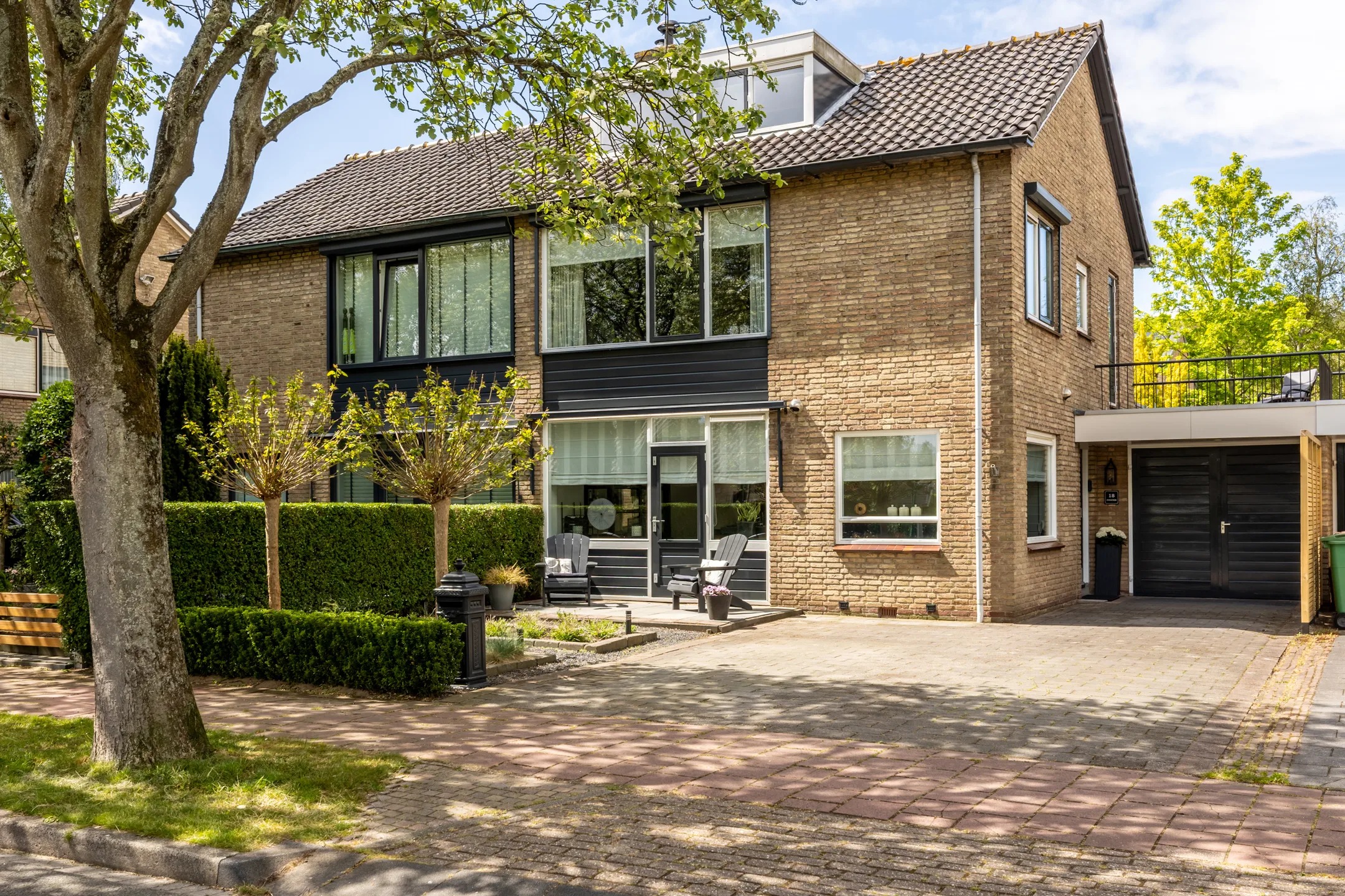 2-onder-1-kapwoning Lijsterbeslaan 18 in Oostvoorne