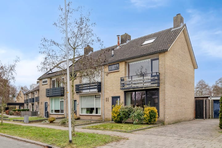Hoekwoning de Cingel 16 in Heino