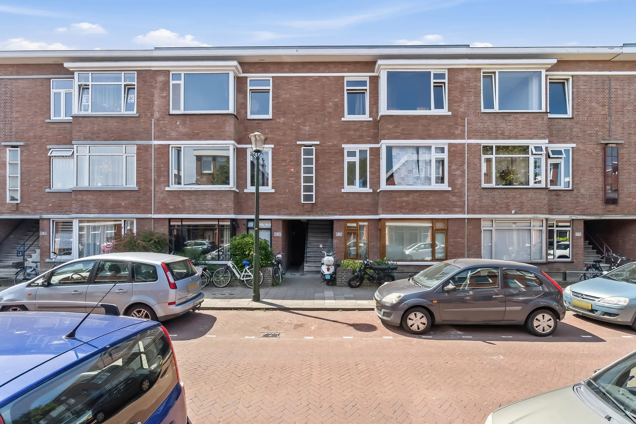 Bovenwoning Viandenstraat 102 in Den Haag