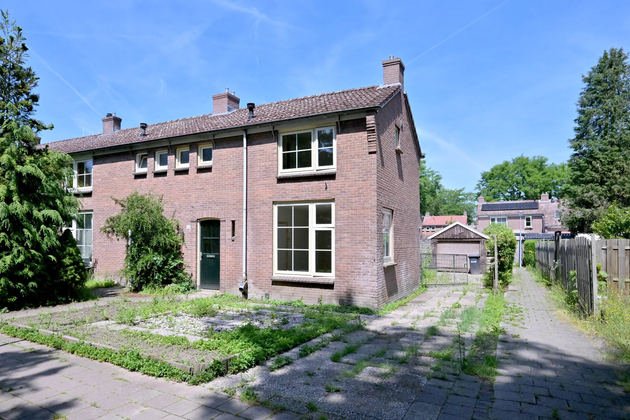 Hoekwoning Julianalaan 26 in Brummen