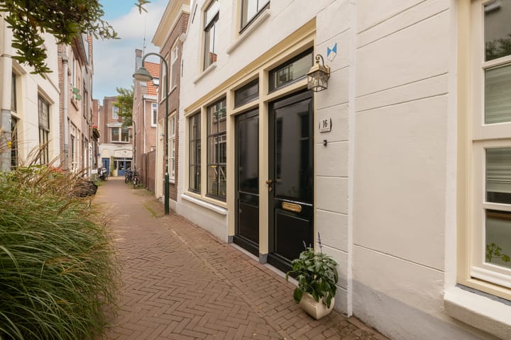 Eengezinswoning, tussenwoning Speldenmakerssteeg 16 Gouda