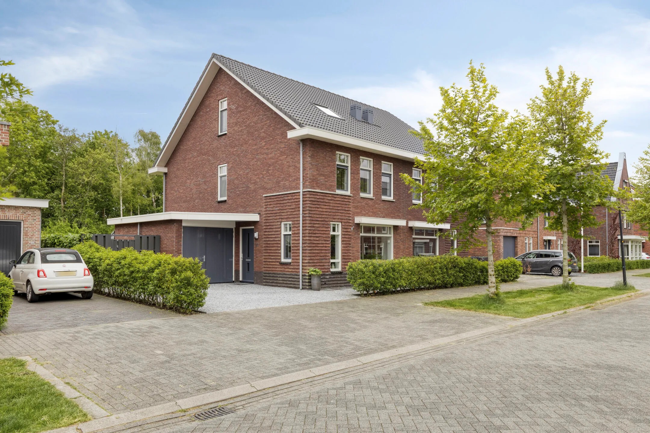 2-onder-1-kapwoning Zwanenbloemstraat 23 in Heerhugowaard